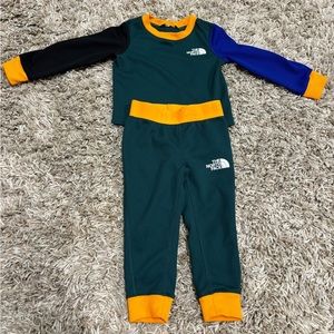 Toddler 2t The North Face Waffle Base layer set